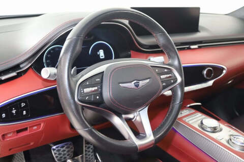 2023 Genesis GV70 2.5T Standard