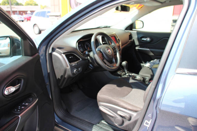 2019 Jeep Cherokee Latitude