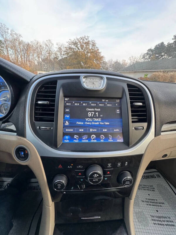 2012 Chrysler 300 Limited