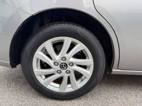 2015 Mazda MAZDA5 Sport