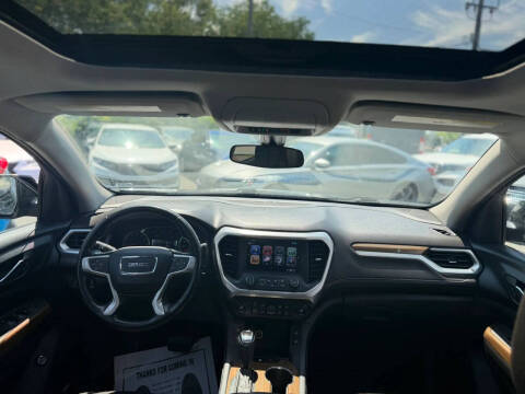 2018 GMC Acadia SLE-2