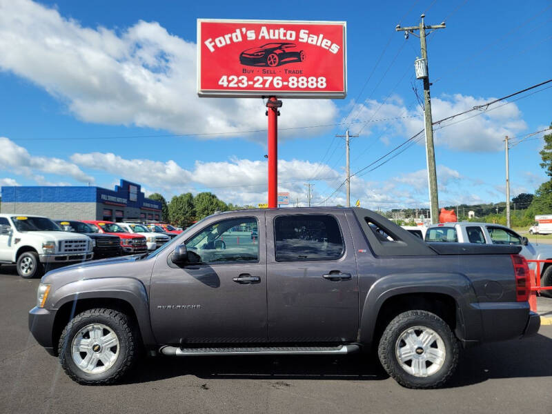 2010 Chevrolet Avalanche for sale at Ford's Auto Sales in Kingsport TN