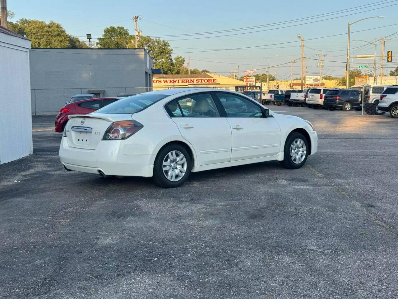 2010 Nissan Altima for sale at Autolink in Kansas City, KS