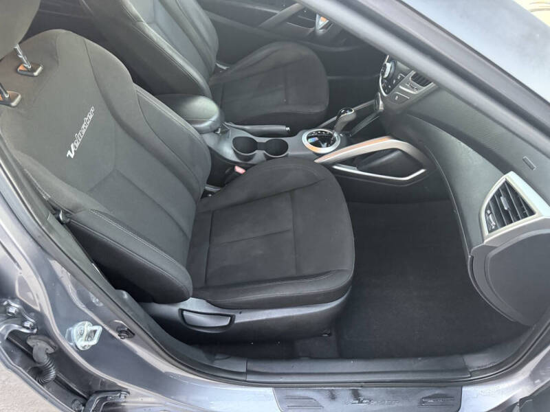 2013 Hyundai Veloster