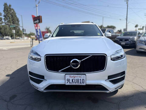 2019 Volvo XC90 T6 Momentum