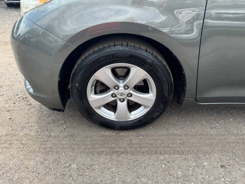 2013 Toyota Sienna