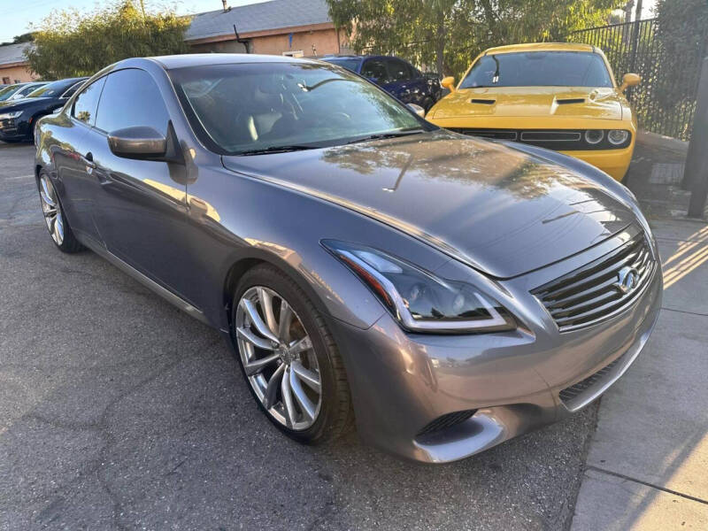 2008 INFINITI G 37 Sport photo 4