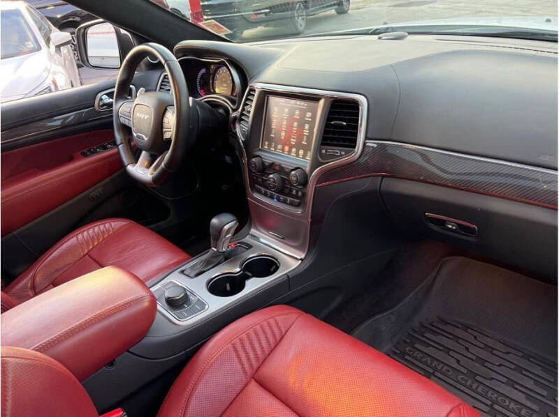 2017 Jeep Grand Cherokee SRT