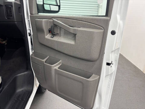 2020 Chevrolet Express LT 3500