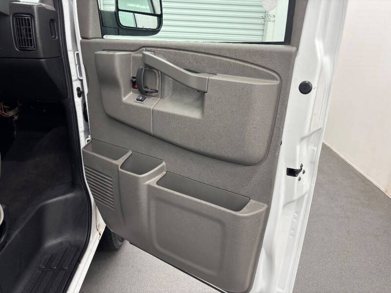 2020 Chevrolet Express LT 3500