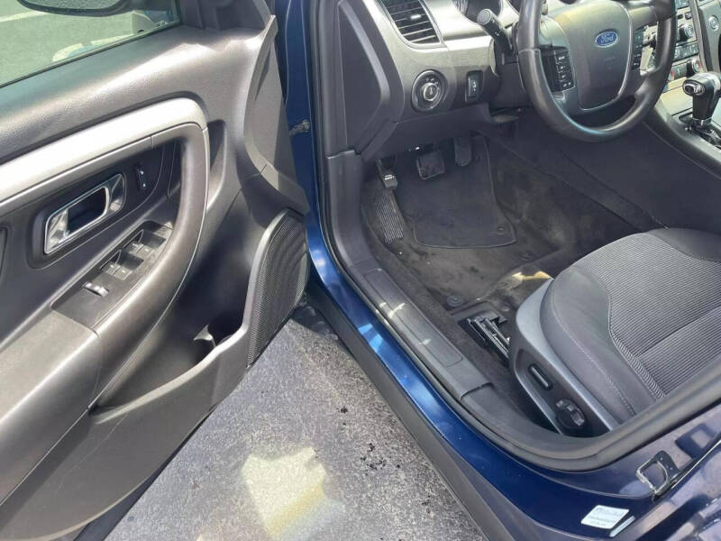 2012 Ford Taurus SEL