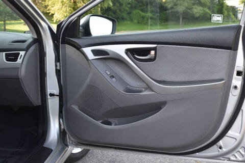 2012 Hyundai Elantra GLS