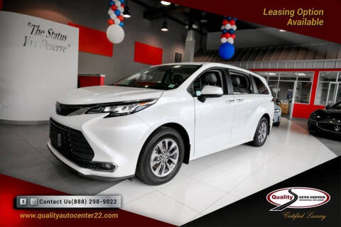 2022 Toyota Sienna XLE 7-Passenger