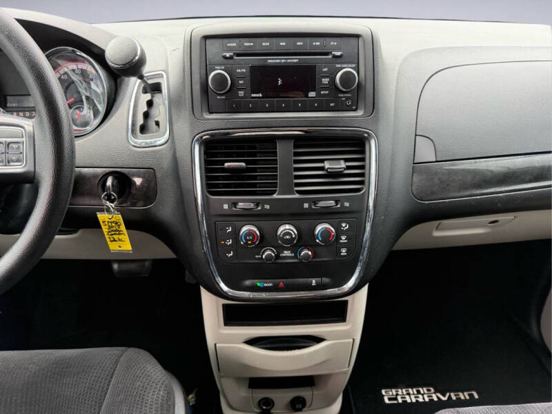 2013 Dodge Grand Caravan SE