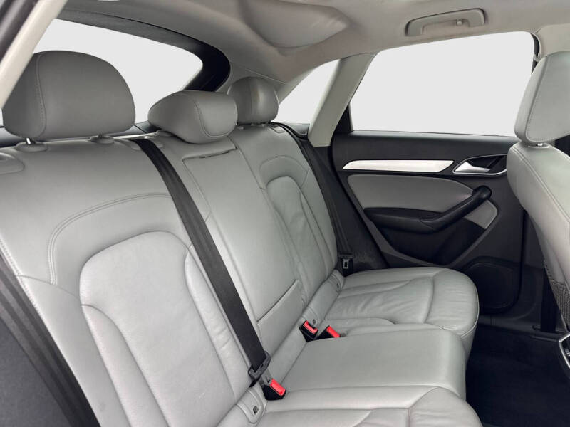2017 Audi Q3 2.0T Premium