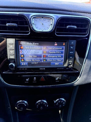 2012 Chrysler 200 Limited