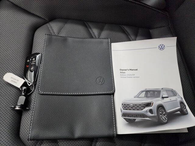 2025 Volkswagen Atlas SE 4Motion