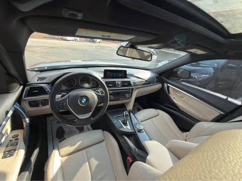 2017 BMW 3 Series 330i