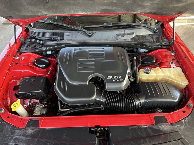 2016 Dodge Challenger SXT