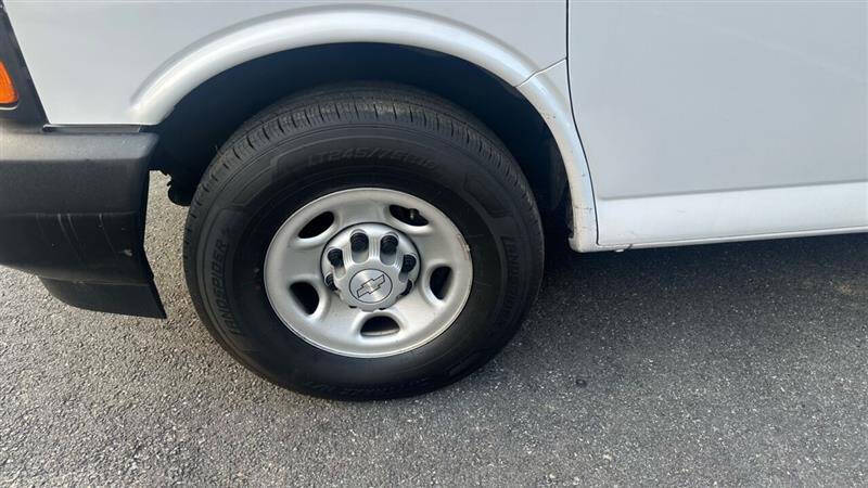 2017 Chevrolet Express 2500