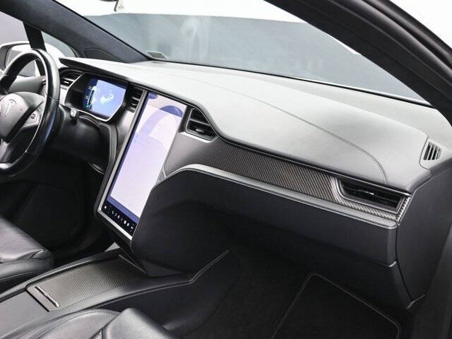 2021 Tesla Model X Performance