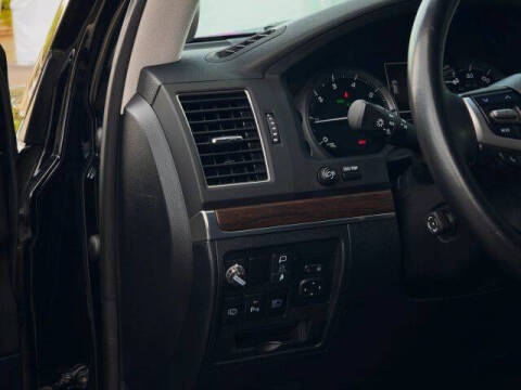 2019 Toyota Land Cruiser