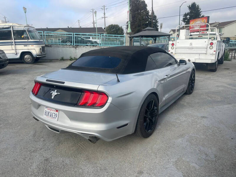 2016 Ford Mustang V6