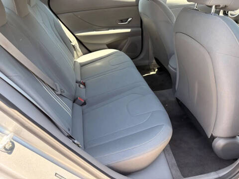 2021 Hyundai Elantra