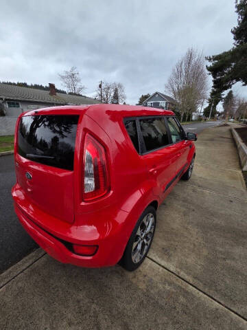 2013 Kia Soul +