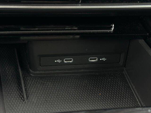 2025 Volkswagen Atlas Cross Sport SE 4Motion