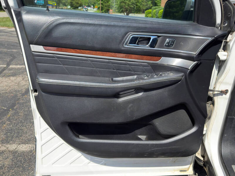 2016 Ford Explorer Platinum