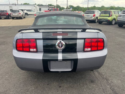 2006 Ford Mustang