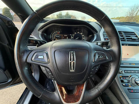 2017 Lincoln MKZ Select
