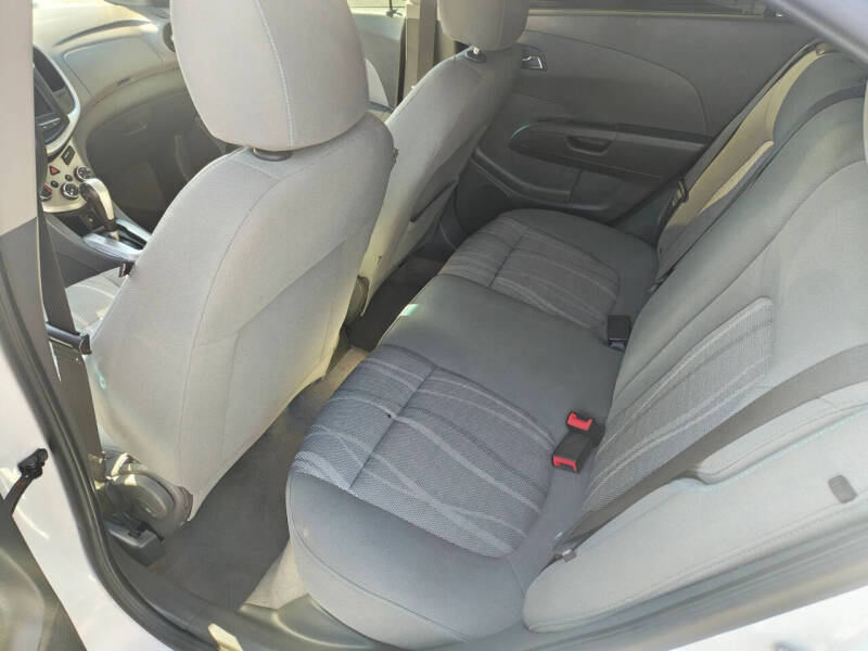 2018 Chevrolet Sonic LT Auto