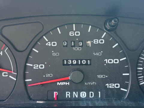 2002 Ford Taurus LX