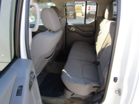 2017 Nissan Frontier SV