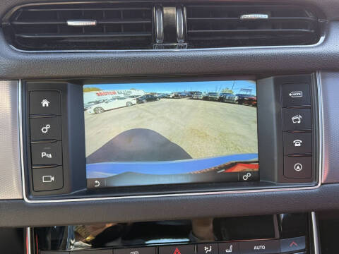 2016 Jaguar XF R-Sport