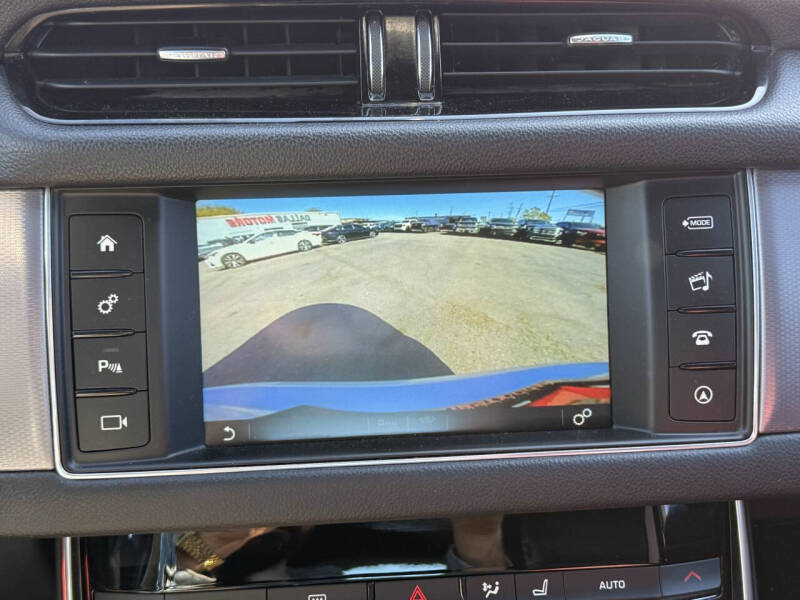 2016 Jaguar XF R-Sport