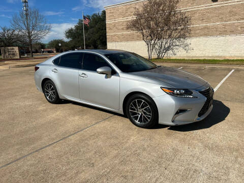 2017 Lexus ES 350 for sale at Pitt Stop Detail & Auto Sales in College Station TX