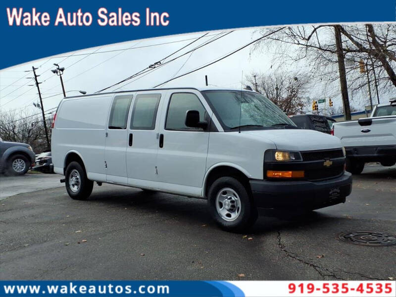 2019 Chevrolet Express Cargo Work Van's photo
