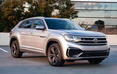 2023 Volkswagen Atlas for sale at Diamante Leasing in Brooklyn NY