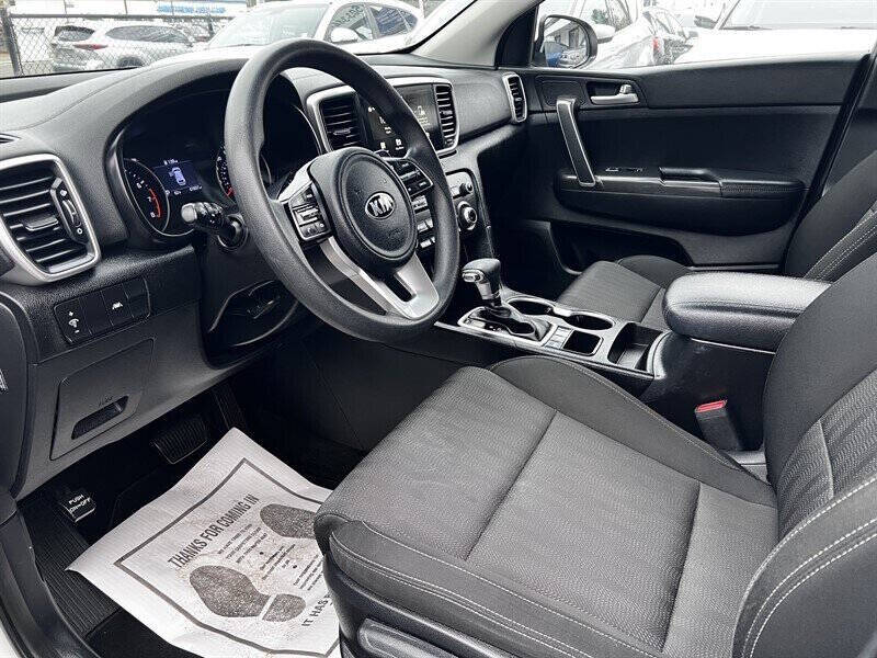 2022 Kia Sportage LX