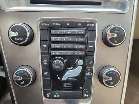 2013 Volvo XC60 3.2 Premier