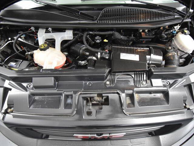 2018 GMC Savana 2500