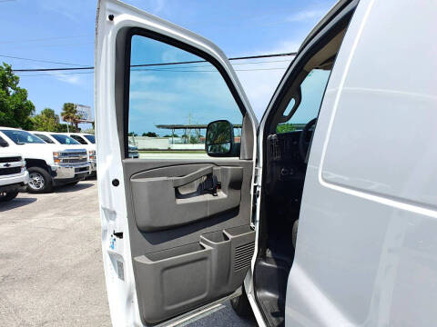 2017 Chevrolet Express 2500