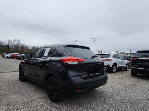 2020 Nissan Kicks S
