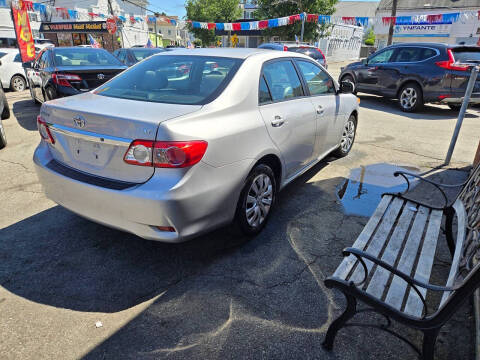 2012 Toyota Corolla LE