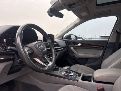 2019 Audi Q5 quattro Premium Plus 45 TFSI