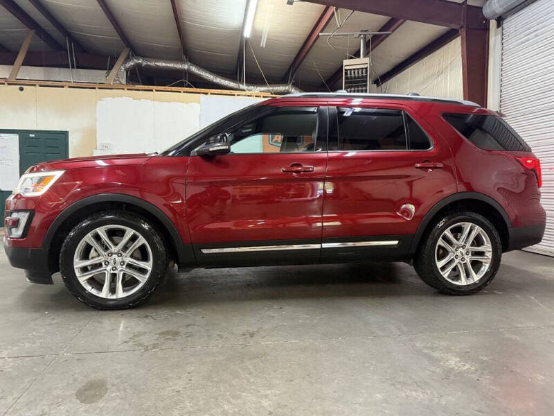 2017 Ford Explorer XLT