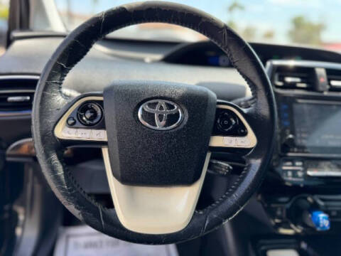 2016 Toyota Prius Three